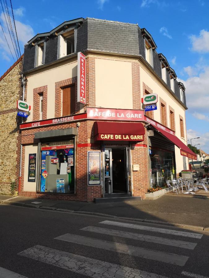 Cafe De La Gare Bessancourt Exterior foto